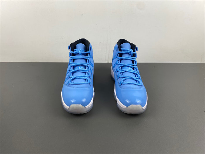 Air Jordan 11 717602-900