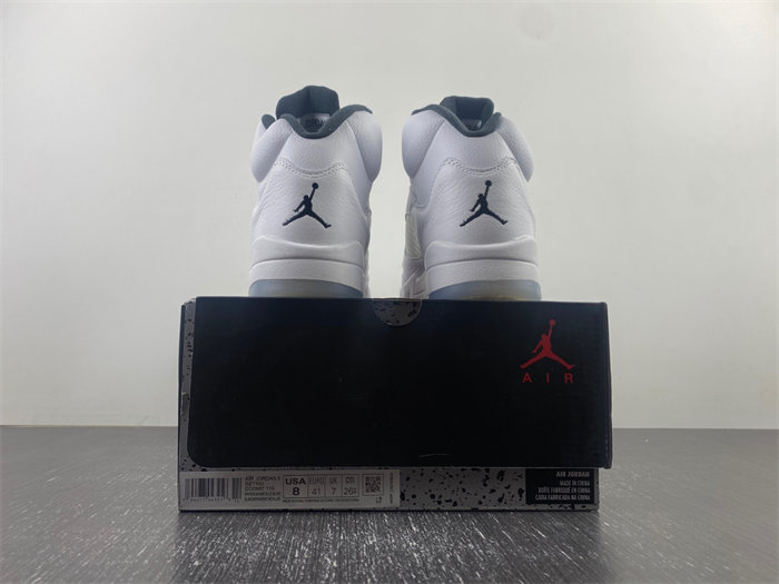 AIR JORDAN 5 RETRO