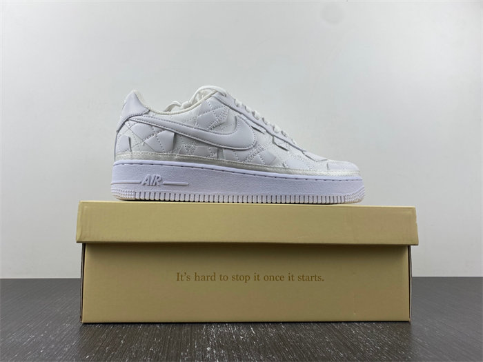 Nike Air Force 1 DZ3674-100
