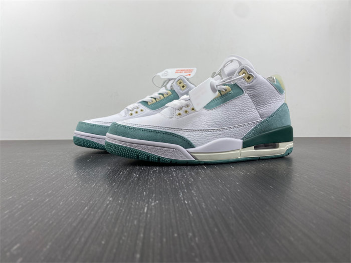 Air Jordan 3 CT8532-130