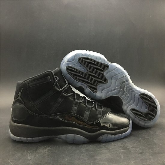 AIR JORDAN 11 RETRO ''CAP AND GOWN'' 378037-005