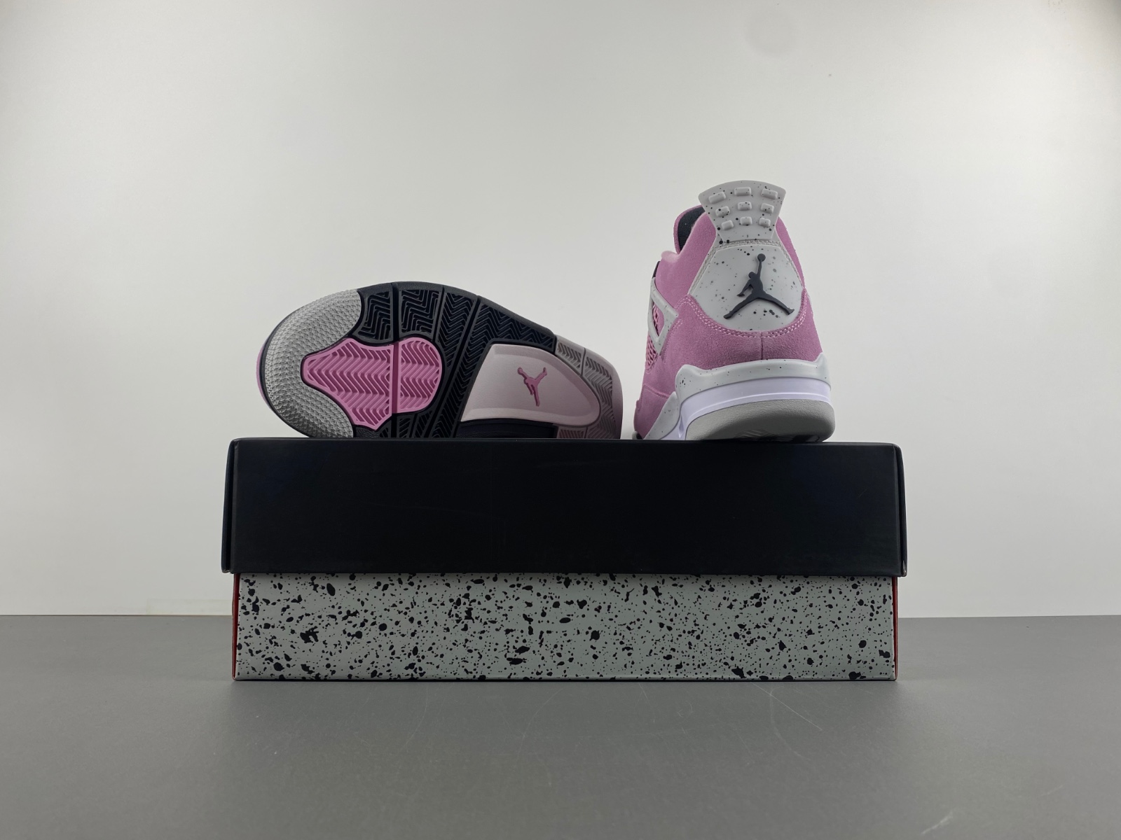 Air Jordan 4 WMNS “Orchid” AQ9129-501