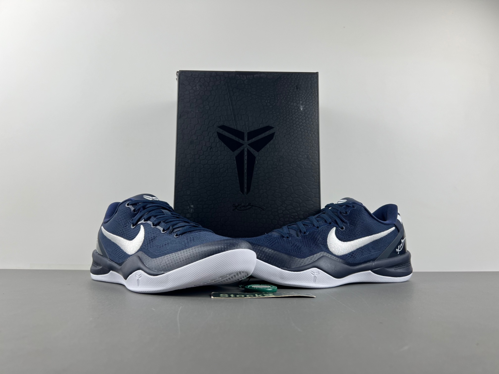 Nike Kobe 8 Protro  HF9550-400